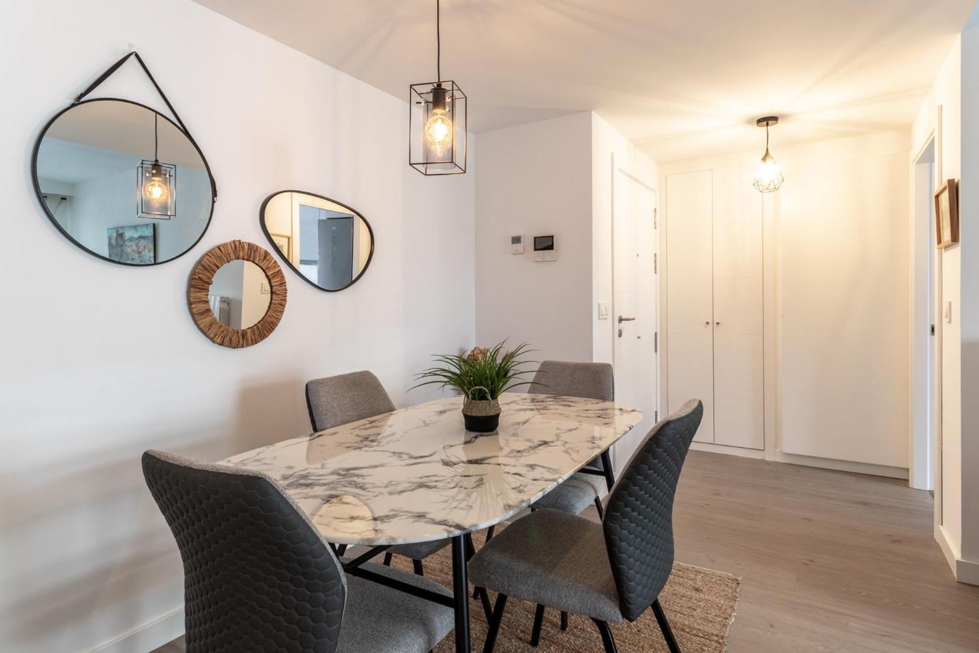 Xirimiri Apartment By People Rentals Bilbao Bagian luar foto